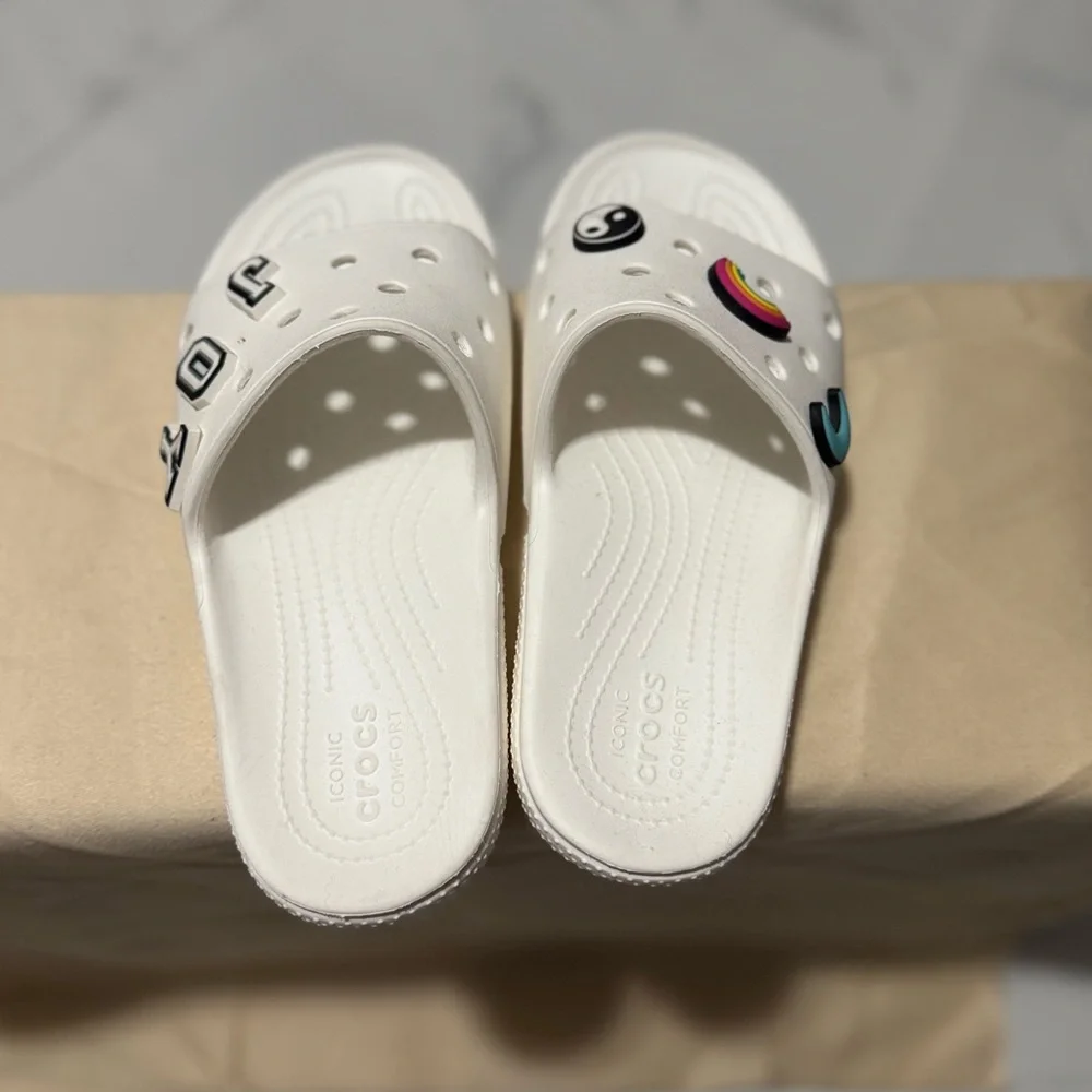 CROCS White Sandals with Perforated Design - Picture 4 of 5